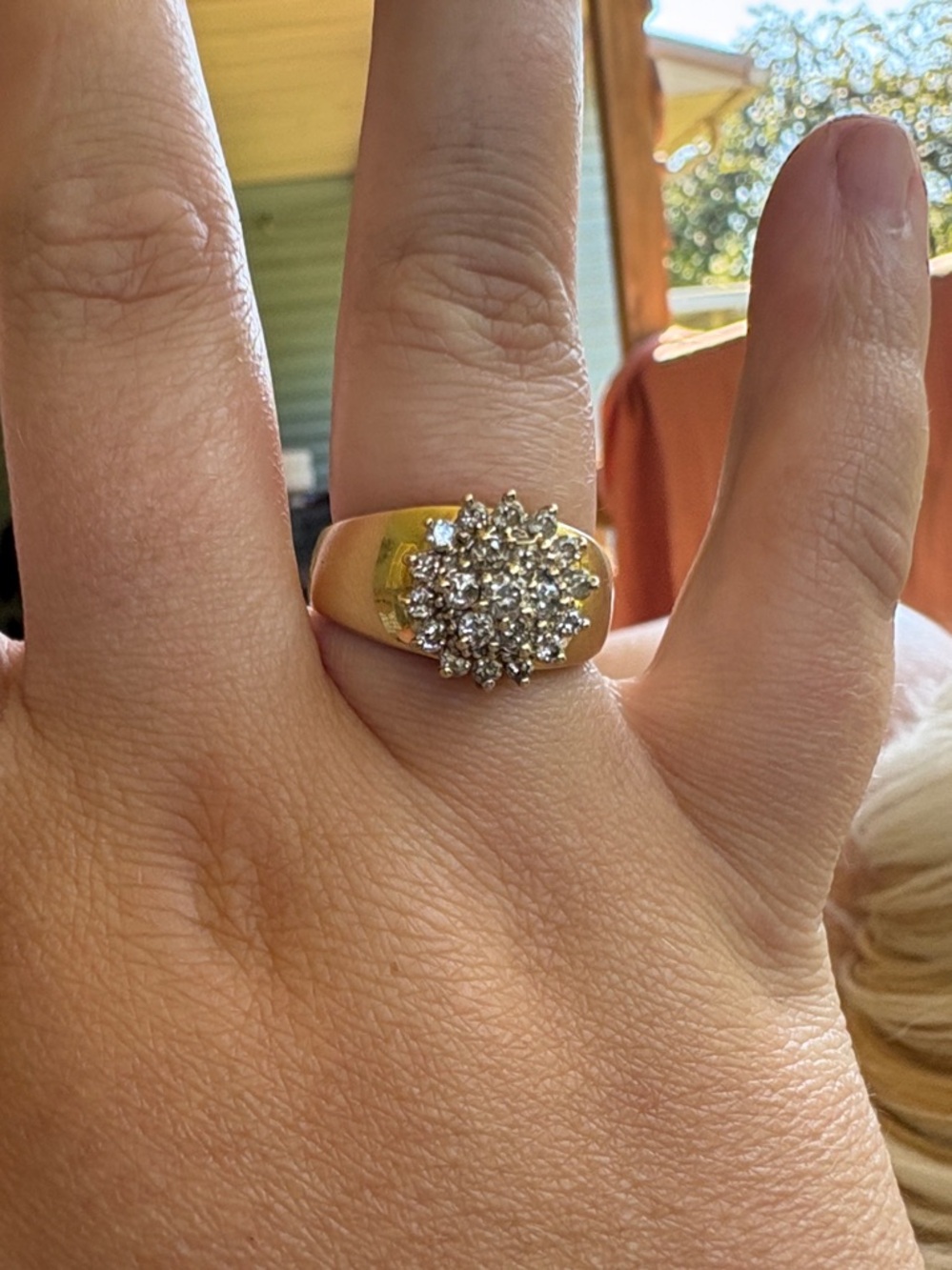 Vintage 10K gold 1ct w size 8-9
